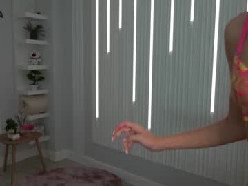 webcam girl mia_devill live cam image #3875510