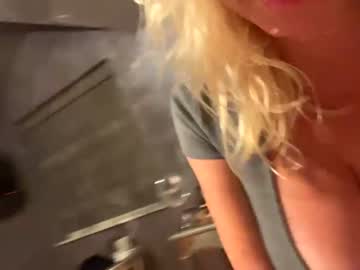 webcam girl hotmom2222 live cam image #6870723