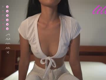webcam girl _lillilly_ live cam image #3117986