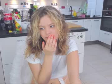 webcam girl dianaholiday live cam image #2452583