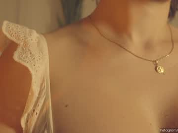 webcam girl soulvanaa live cam image #778739