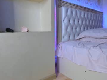 webcam girl haeun_lee live cam image #3386081