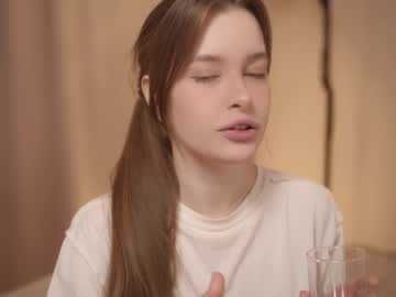 webcam girl sophiephoria live cam image #12585755