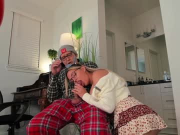 webcam couple realtoxxxmaria live cam image #11023579