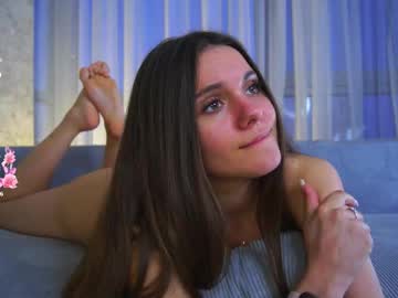 webcam girl lorettadunnell live cam image #12514868