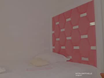 webcam girl nicolle_mitchelle live cam image #12591634