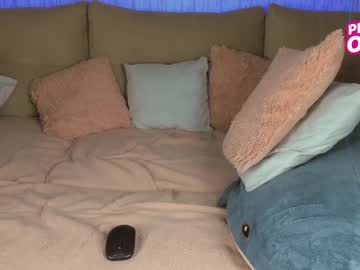 webcam couple edwardxchloe live cam image #2178072