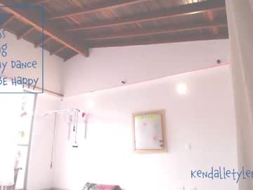 webcam girl kendalltyler live cam image #279225