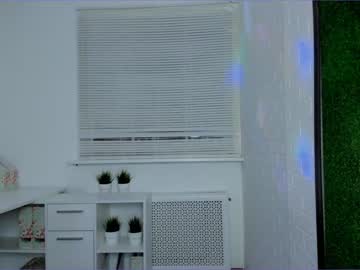 webcam girl elisa_oliver live cam image #811623