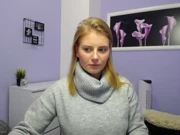 webcam girl julie_wayne live cam image #4555881