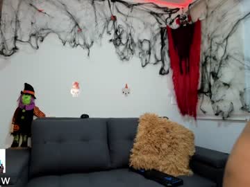 webcam girl abigail_w live cam image #4059800