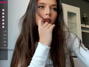 webcam girl isia_slay live cam image #4325772