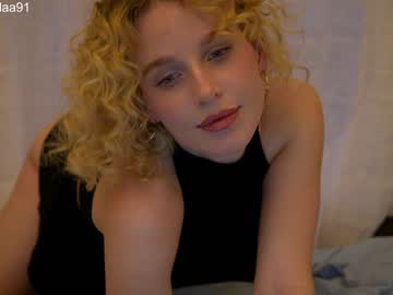 webcam girl ellaa91 live cam image #8233725