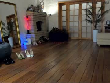 webcam girl michi_souffl live cam image #9217050