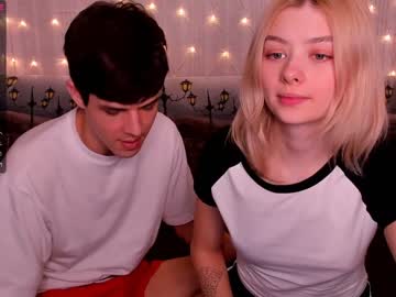 webcam couple angelinamike live cam image #1684177