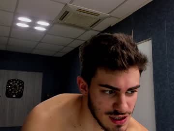 webcam man wilsonjules live cam image #1302443