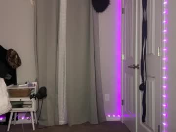 webcam girl brielledaviss live cam image #12628425