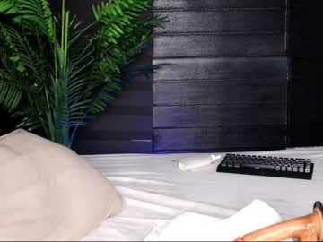 webcam girl tikhomirov live cam image #3305595