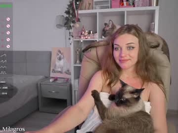webcam girl mia_milagros live cam image #6476649