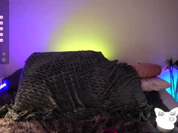 webcam girl akira_mori live cam image #9337378