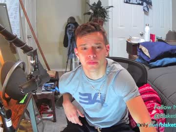 webcam man letsplayblake live cam image #4780513