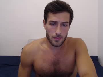 webcam man yoooups live cam image #4136034