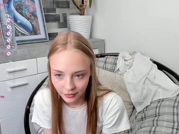 webcam girl lolliis live cam image #6814638