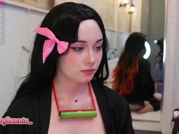 webcam girl sunny_sonnie live cam image #9624933