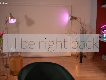 webcam girl chillwithkira live cam image #5350160