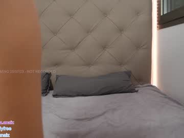 webcam girl bunnyblondy live cam image #6574260