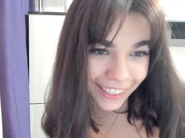 webcam girl hot_chill__ live cam image #3028470
