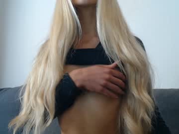 webcam girl pervyblonde live cam image #343485