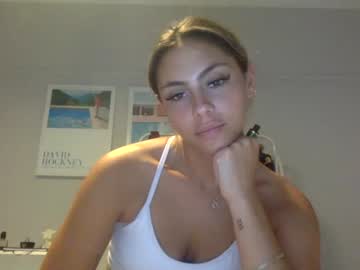 webcam girl girlgangbang live cam image #1412225