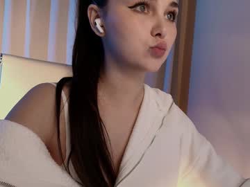 webcam girl hollyextra live cam image #12732335