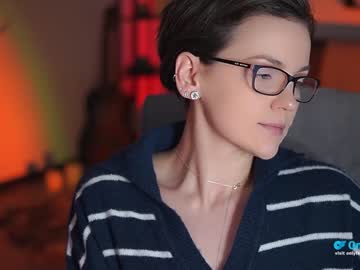 webcam girl tiffanyriox live cam image #8237855