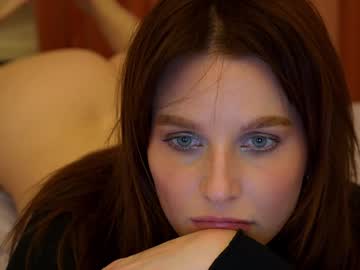 webcam girl ellaa91 live cam image #11589631