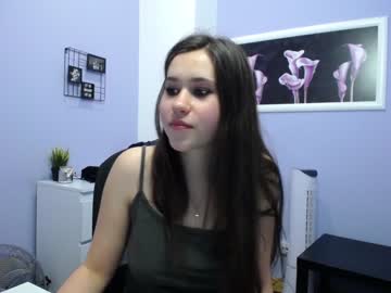 webcam girl camille_iam live cam image #4671133