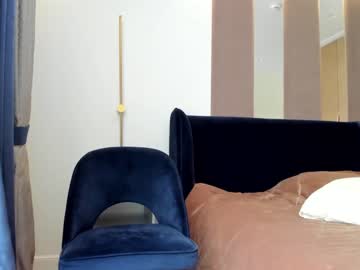 webcam girl girl_next_door19 live cam image #8960145