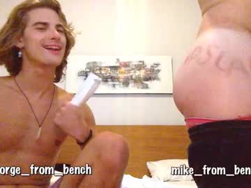 webcam man guys_from_the_bench live cam image #4673130