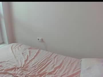 webcam couple sunsay_effie live cam image #2426720