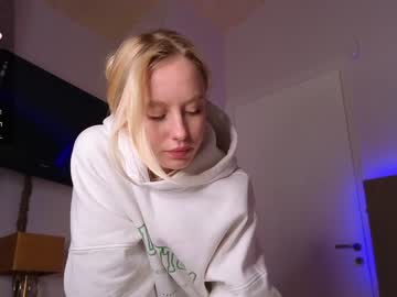 webcam girl callme_star live cam image #8446196