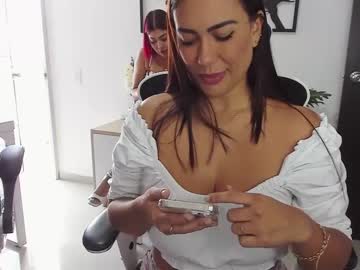 webcam couple emillybrowm live cam image #3542947