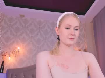 webcam tranny light_kitten live cam image #9431089