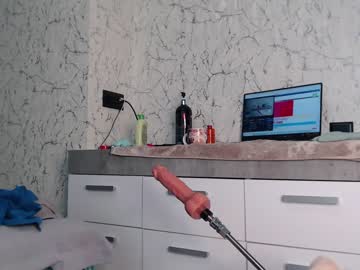 webcam girl simplegirl1996 live cam image #7436182