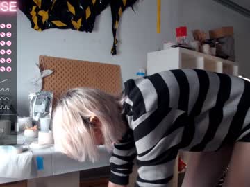 webcam girl careful_i_bite live cam image #5406778