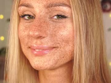 webcam girl artease live cam image #7484626