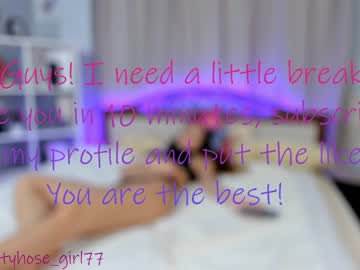 webcam girl foxhilary live cam image #582908