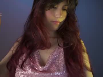 webcam girl greeny_mat live cam image #12261357