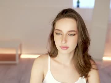 webcam girl silent_chill live cam image #9727152