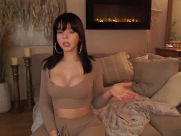 webcam girl stacimarierose live cam image #1592329